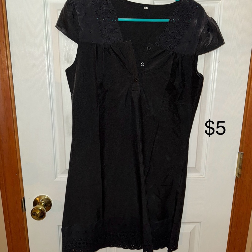 Wish Black Midi Dress with Collar and Cap Sleeves